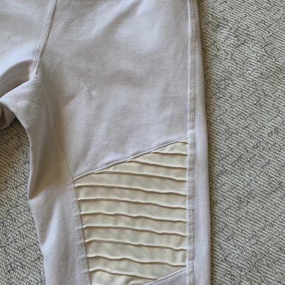 Alo Yoga High Waisted Moto Legging - Picture 10 of 11